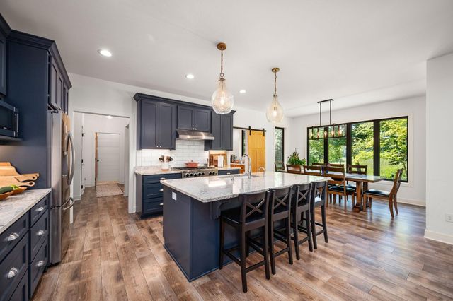 1775 Retreat Circle, Minnetrista, MN 55364