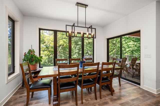 1775 Retreat Circle, Minnetrista, MN 55364
