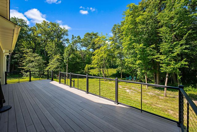 1775 Retreat Circle, Minnetrista, MN 55364