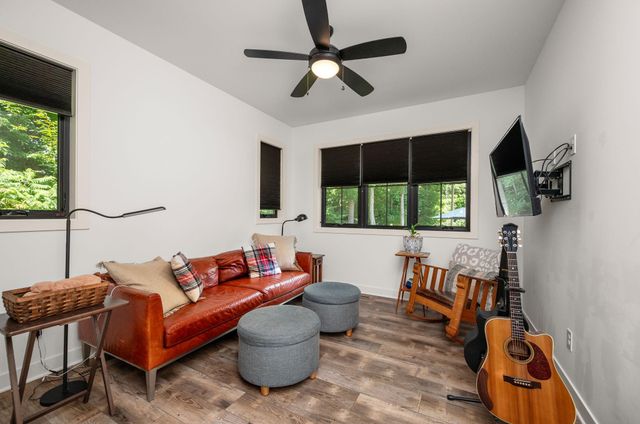 1775 Retreat Circle, Minnetrista, MN 55364