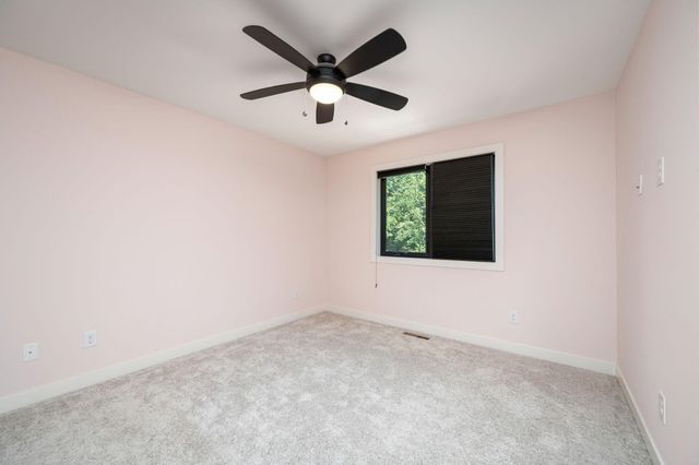 1775 Retreat Circle, Minnetrista, MN 55364
