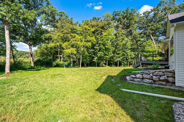 1775 Retreat Circle, Minnetrista, MN 55364