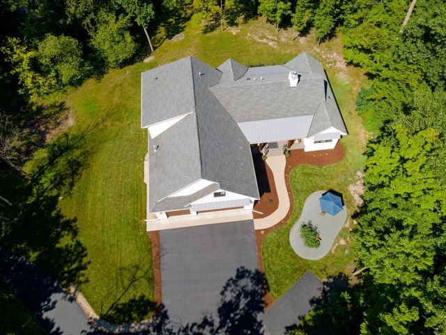 1775 Retreat Circle, Minnetrista, MN 55364