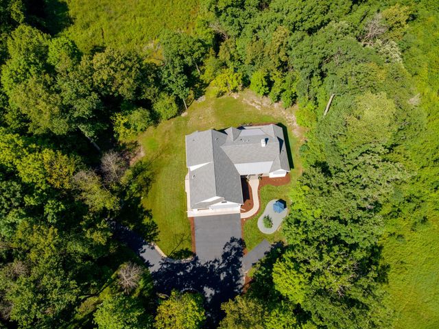 1775 Retreat Circle, Minnetrista, MN 55364