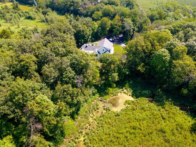 1775 Retreat Circle, Minnetrista, MN 55364