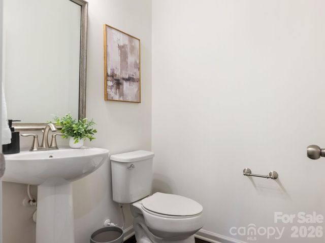 9533 Ainslie Downs Street, Charlotte, NC 28273