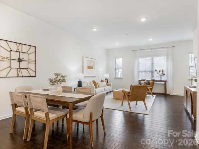 9533 Ainslie Downs Street, Charlotte, NC 28273