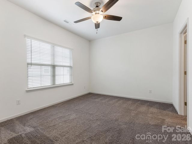 9533 Ainslie Downs Street, Charlotte, NC 28273