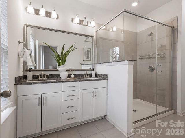 9533 Ainslie Downs Street, Charlotte, NC 28273