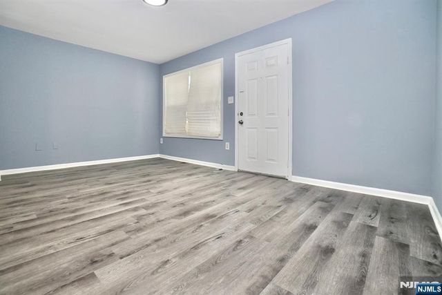 51 Demarest Street, Newark, NJ 07112