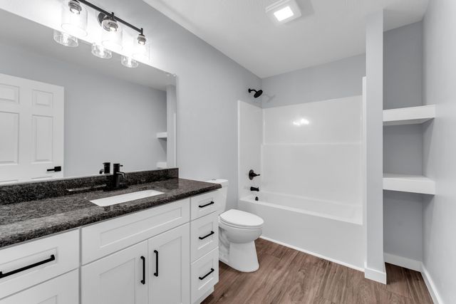 135 Elm, Rockaway Beach, MO 65740