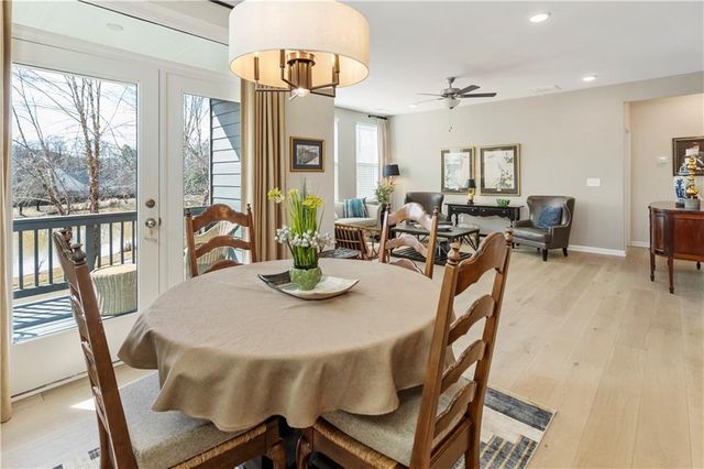 15 Lakeside Way, Cartersville, GA 30121