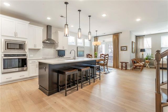 15 Lakeside Way, Cartersville, GA 30121