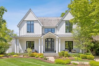 430 N Adams Street, Hinsdale, IL 60521