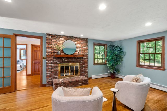 681 High Street, Walpole, MA 02081