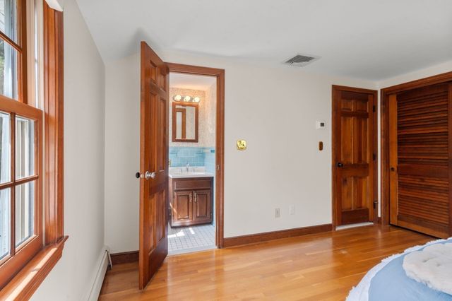 681 High Street, Walpole, MA 02081