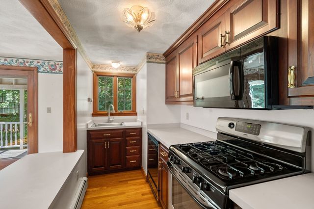 681 High Street, Walpole, MA 02081