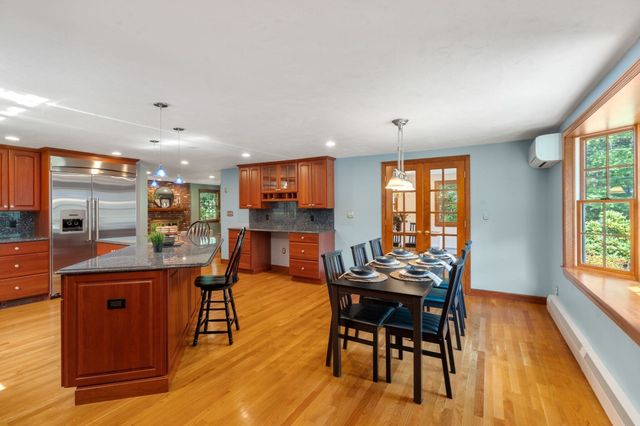 681 High Street, Walpole, MA 02081