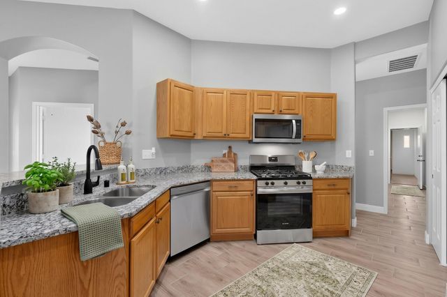 3120 Renaissance Drive SE, Rio Rancho, NM 87124