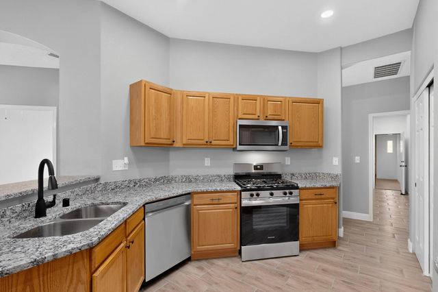 3120 Renaissance Drive SE, Rio Rancho, NM 87124