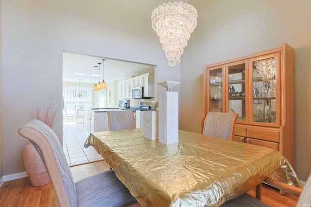 14486 Worthington Drive, Granger, IN 46530