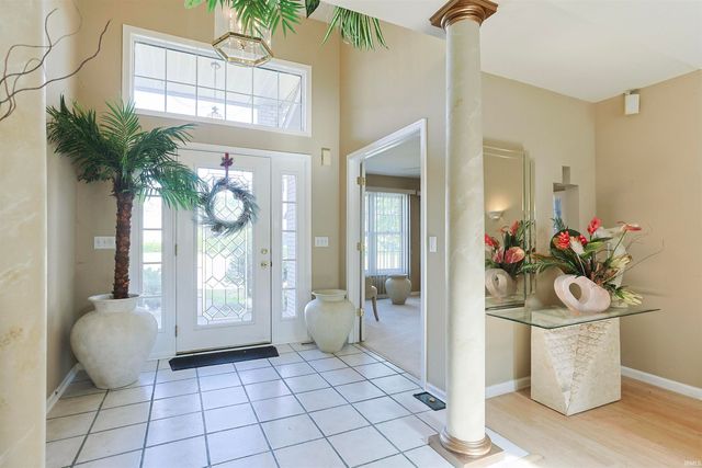 14486 Worthington Drive, Granger, IN 46530