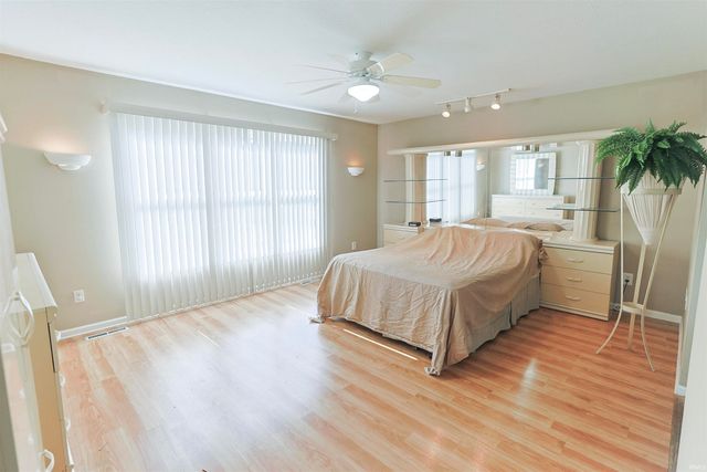 14486 Worthington Drive, Granger, IN 46530