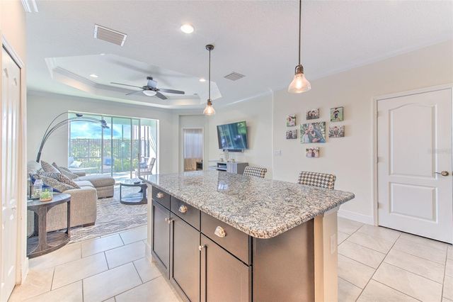 13534 CIRCA CROSSING DRIVE, Lithia, FL 33547