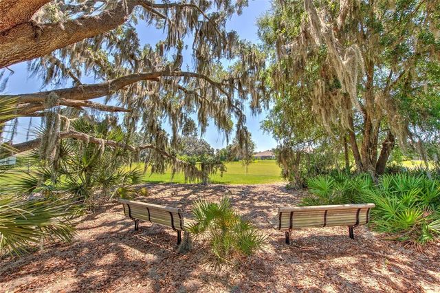 13534 CIRCA CROSSING DRIVE, Lithia, FL 33547