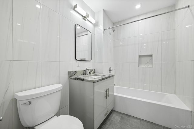 444 Graham Avenue 5F, Brooklyn, NY 11211