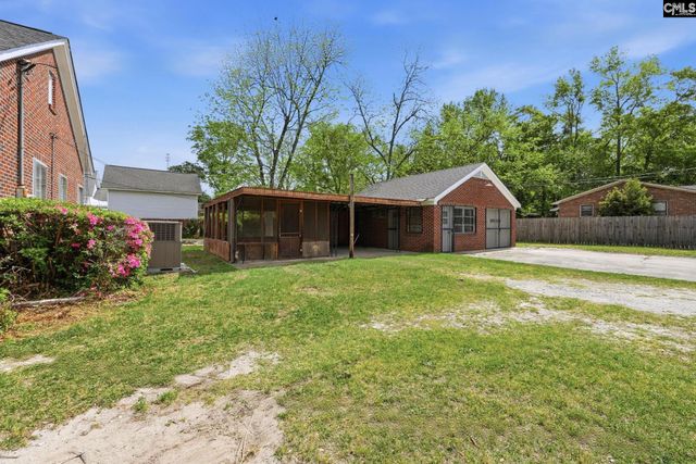 570 W Columbia Avenue, Batesburg, SC 29006