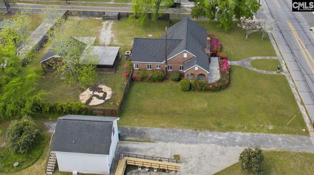 570 W Columbia Avenue, Batesburg, SC 29006