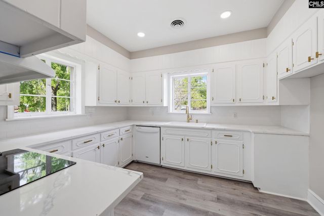 570 W Columbia Avenue, Batesburg, SC 29006