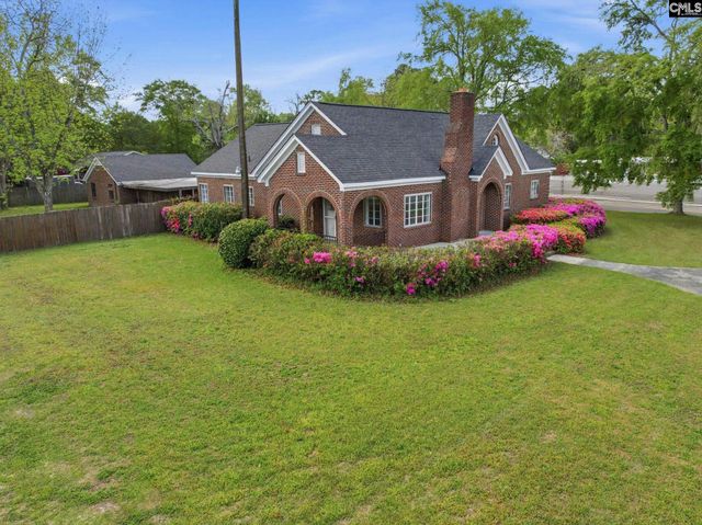 570 W Columbia Avenue, Batesburg, SC 29006