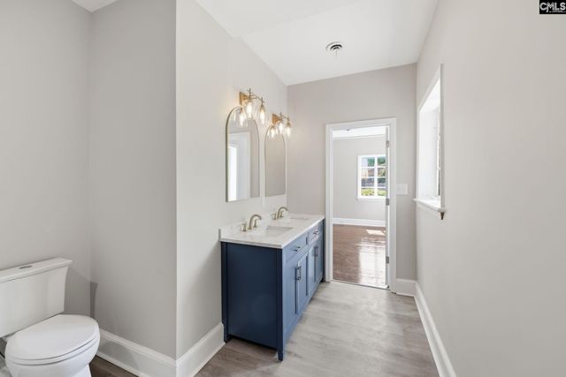 570 W Columbia Avenue, Batesburg, SC 29006