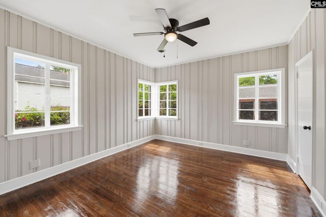570 W Columbia Avenue, Batesburg, SC 29006