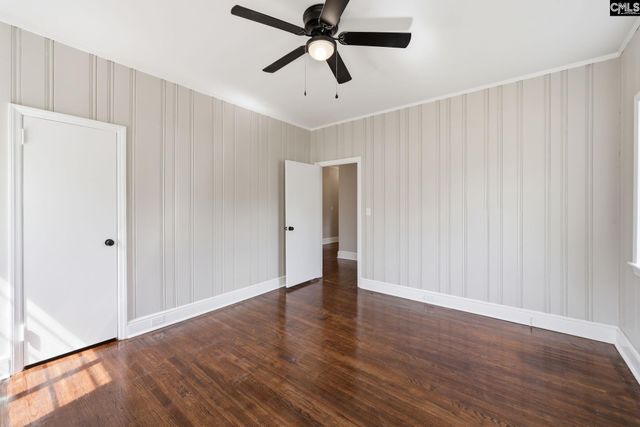 570 W Columbia Avenue, Batesburg, SC 29006