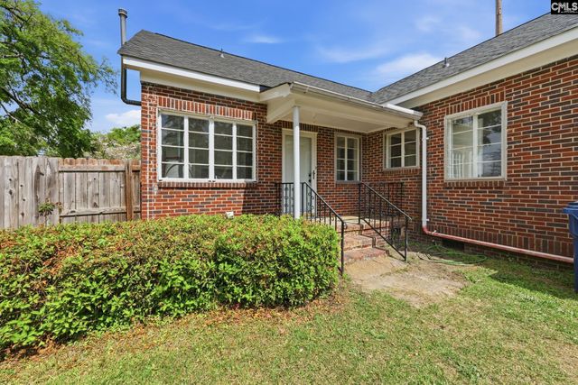 570 W Columbia Avenue, Batesburg, SC 29006