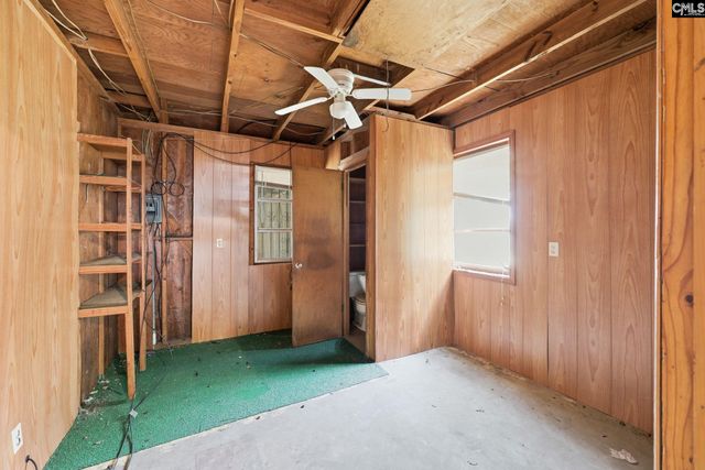 570 W Columbia Avenue, Batesburg, SC 29006