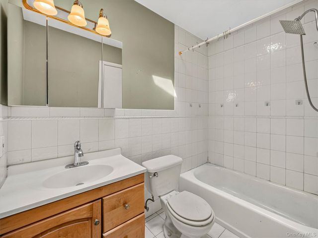 12 Elmwood Drive, New City, NY 10956