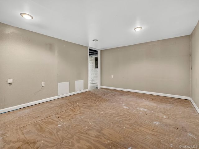 12 Elmwood Drive, New City, NY 10956