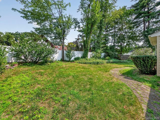 12 Elmwood Drive, New City, NY 10956