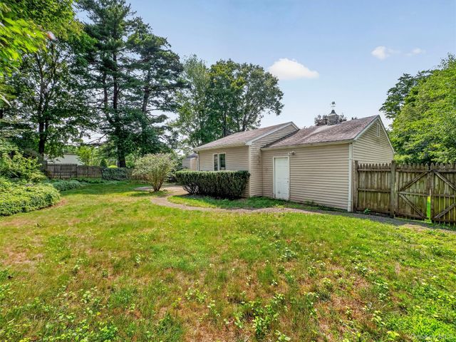 12 Elmwood Drive, New City, NY 10956