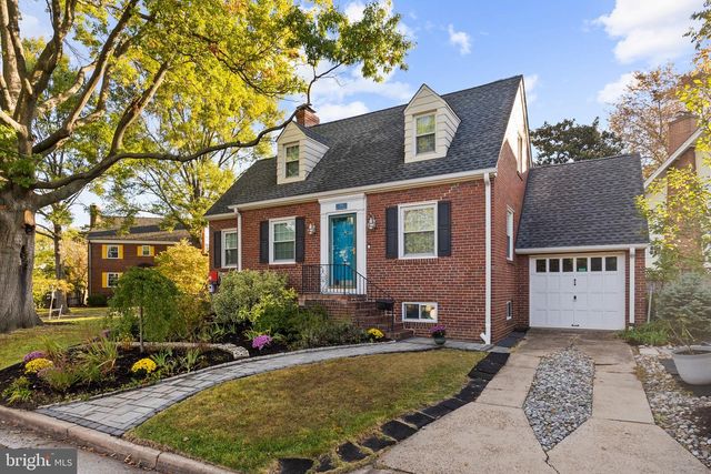 715 W VIEW TER, Alexandria, VA 22301