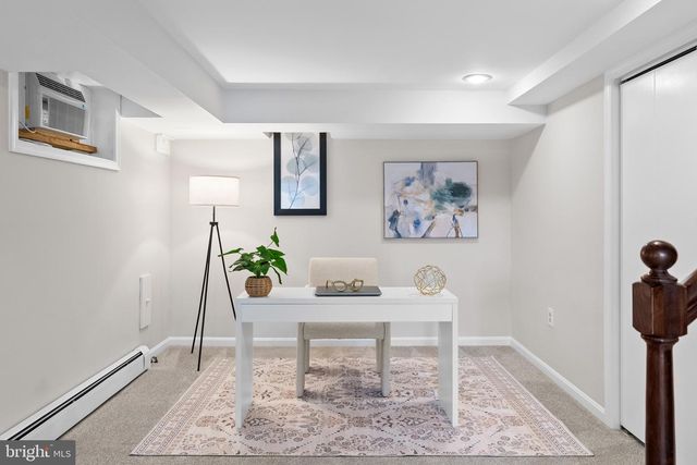 715 W VIEW TER, Alexandria, VA 22301