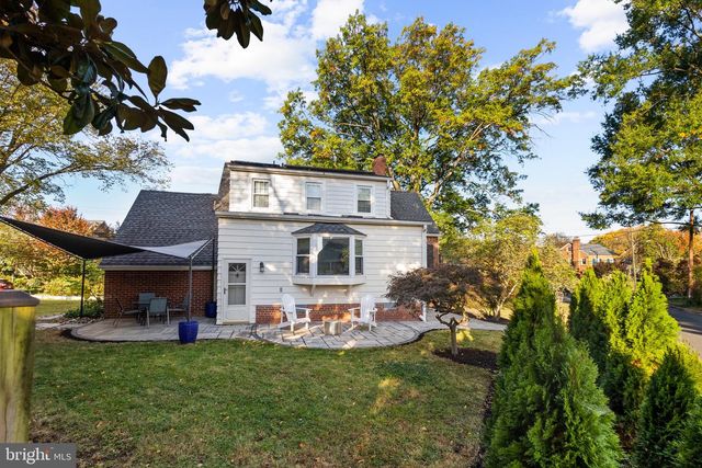 715 W VIEW TER, Alexandria, VA 22301