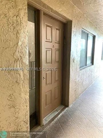 8020 Hampton Blvd 309, North Lauderdale, FL 33068