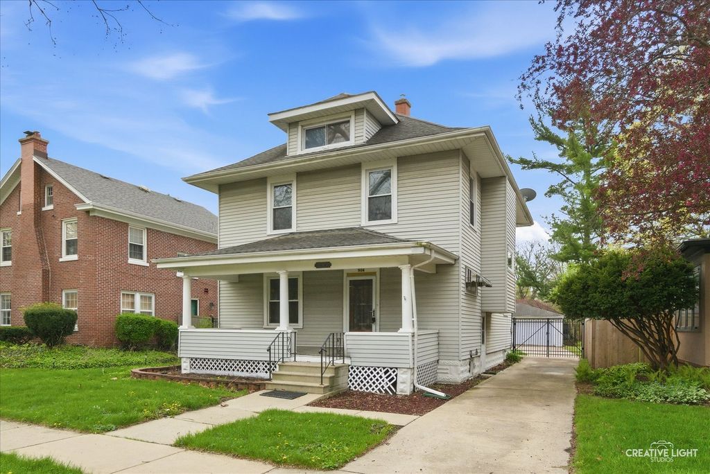 906 Garfield Avenue, Aurora, IL 60506