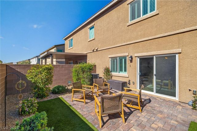 7046 Fossil Rim Street, North Las Vegas, NV 89084