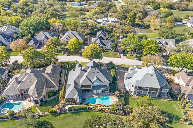 918 Amanda Drive, Mansfield, TX 76063